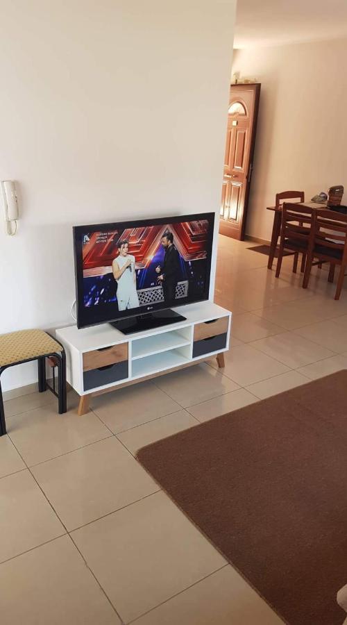 Andris Apartment Paralimni Exterior foto
